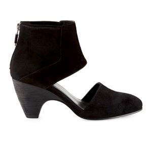 Eileen Fisher "Tango" two-piece black zip-back ankle heels in soft suede size 9